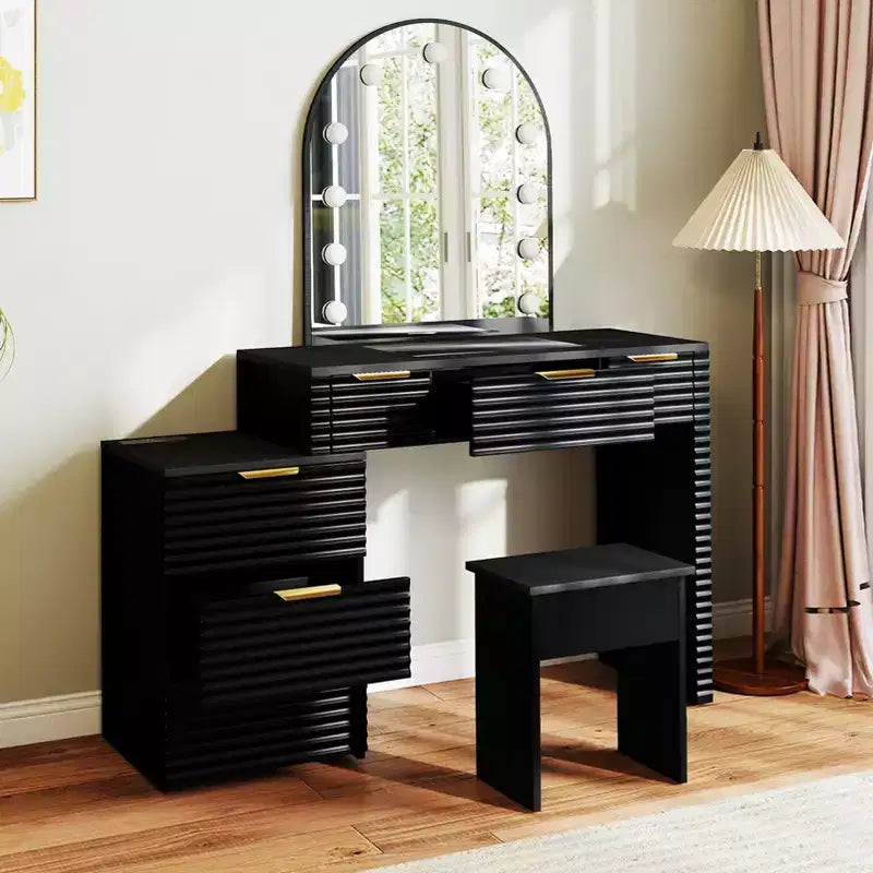 AEELLEEA Scrivania Trucco con Specchio, Luci e Piano in Vetro, Tavolo da Trucco Moderno con Cassetti per Camera da Letto, Nero, Spina USA